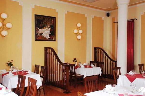 Hotel Astoria ซาตูมาเร ภายนอก รูปภาพ